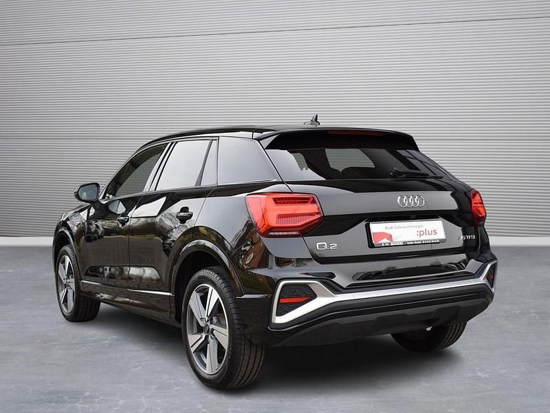 Gebraucht Audi Q2 S-Line 150 PS (110 kW) 2025 Mythosschwarz metallic SUV