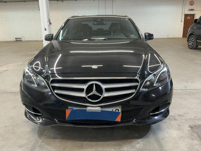 Gebraucht Mercedes E350 Avantgarde 252 PS (185 kW) 2013 Schwarz Limousine