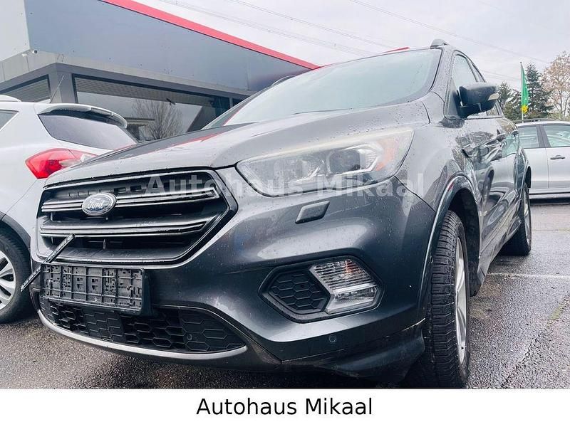Gebraucht Ford Kuga ST-Line 179 PS (131 kW) 2016 Grau SUV