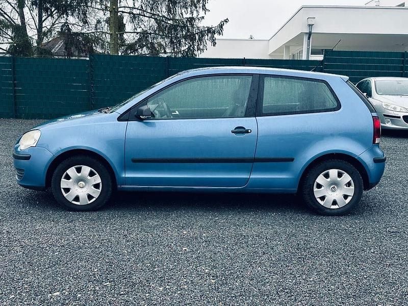 Gebraucht VW Polo Trendline 54 PS (39 kW) 2006 Blau Kleinwagen