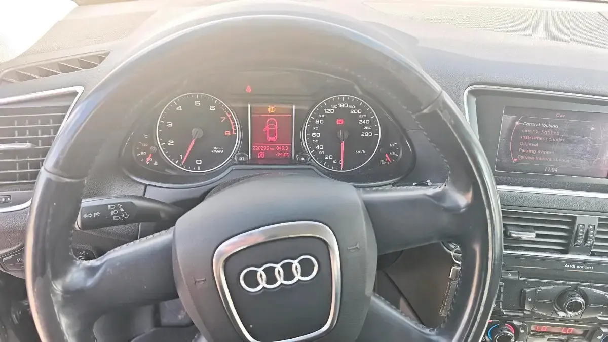 Gebraucht Audi Q5 184 PS (135 kW) 2011 Schwarz SUV