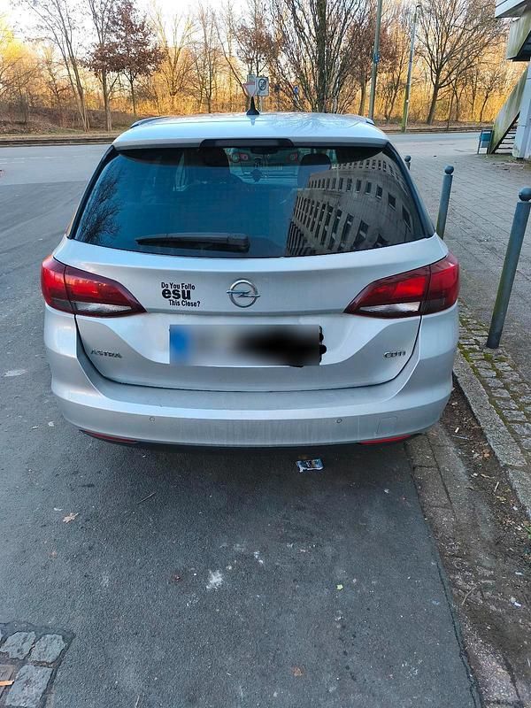 Gebraucht Opel Astra 136 PS (100 kW) 2017 Silber Kombi