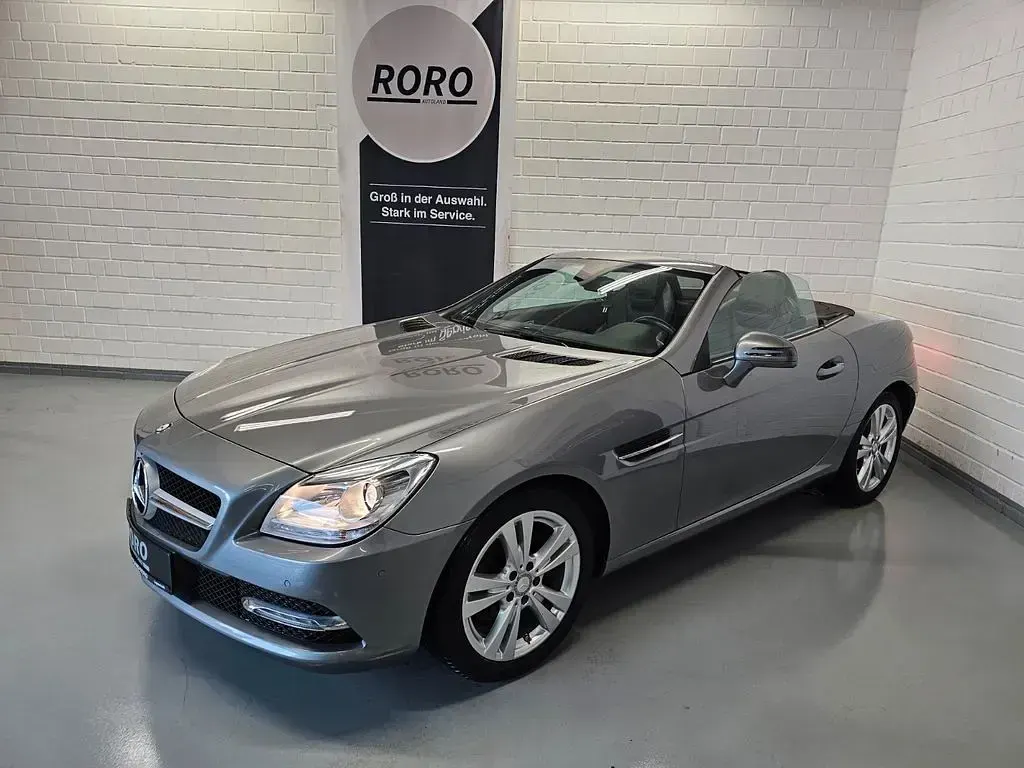 Gebraucht Mercedes SLK250 204 PS (150 kW) 2012 Silber Cabrio