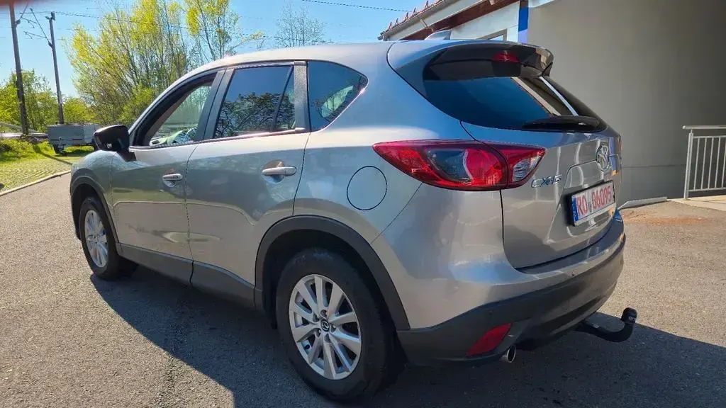 Używany Mazda CX-5 Sendo 150 KM (110 kW) 2014 Szary SUV