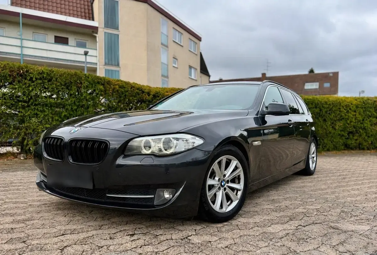 Second-hand BMW 520 184 CP (135 kW) 2012 Gri Break