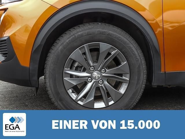 Gebraucht Peugeot e-2008 Active 100 kW (136 PS) 2021 Orange metallic SUV