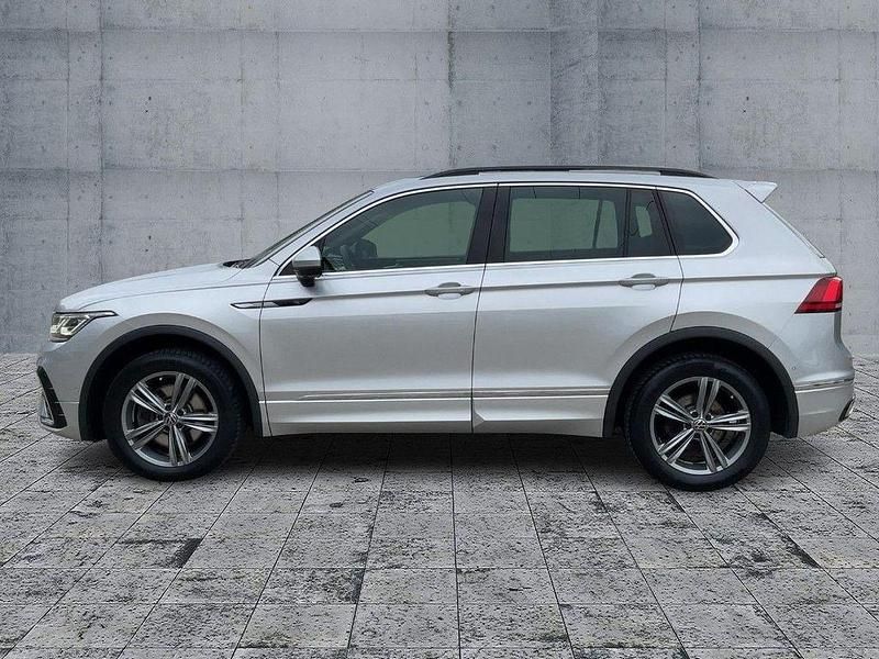 Gebraucht VW Tiguan R-line 190 PS (139 kW) 2022 Silber SUV