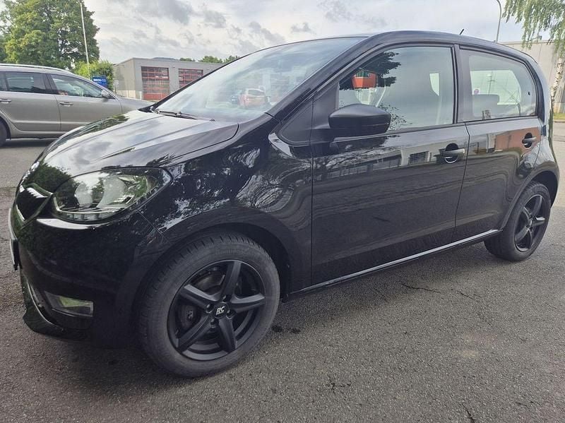 Schwarz Gebraucht 2020 Skoda Citigo-e IV Ambition Kleinwagen | 10.800 € (Guter Preis) - Bild 1/4