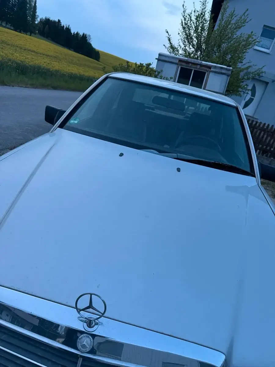 Gebraucht Mercedes E260 1989 Limousine