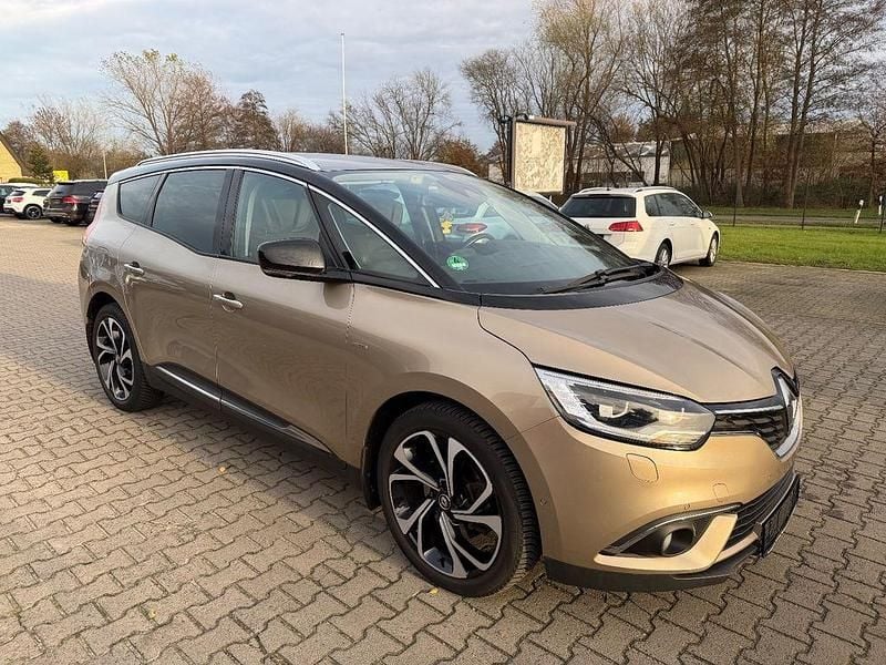 Gebraucht Renault Scénic IV Bose Edition 159 PS (116 kW) 2019 Beige Van / Kleinbus