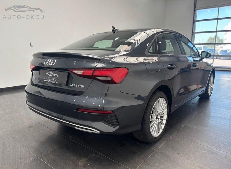 Gebraucht Audi A3 Advanced 110 PS (80 kW) 2022 Grau Limousine