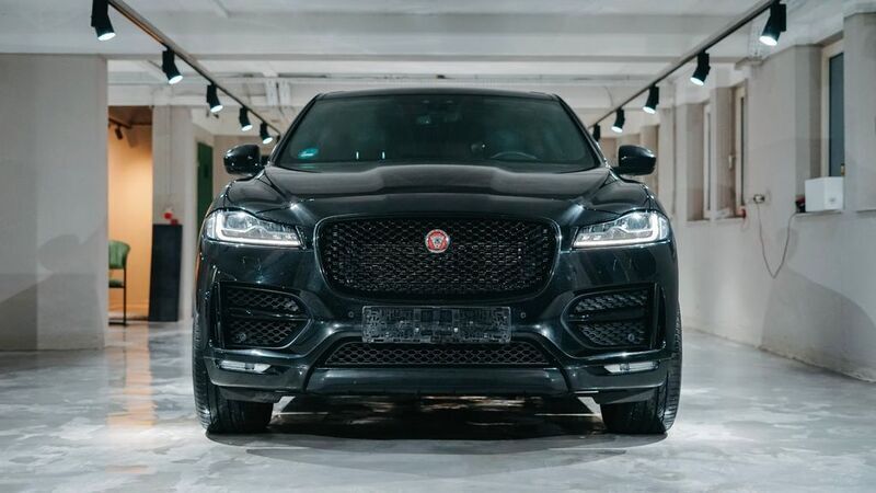Schwarz Gebraucht 2020 Jaguar F-Pace R-Sport SUV | 34.840 € (Guter Preis) - Bild 1/4