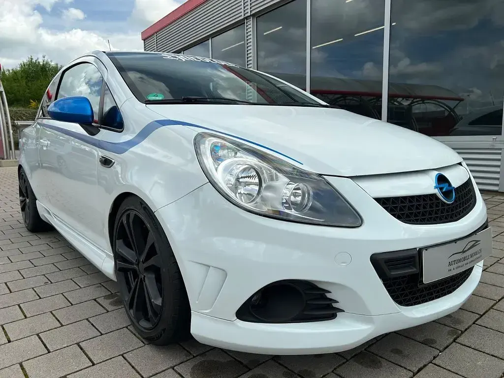 Usado Opel Corsa OPC 101 HP (74 kW) 2010 Branco Citadino
