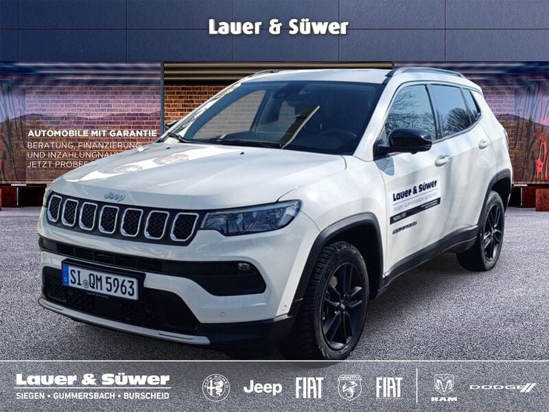 Weiß Gebraucht 2024 Jeep Compass Limited SUV | 29.980 € (Superpreis) - Bild 1/4