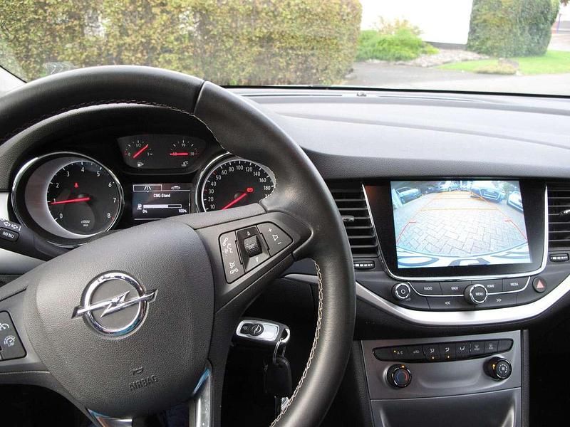 Gebraucht Opel Astra Business 110 PS (80 kW) 2018 Blau Limousine