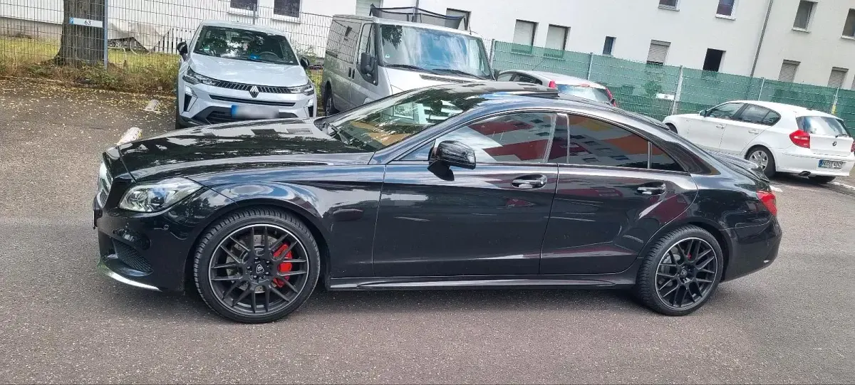 Gebraucht Mercedes CLS350 258 PS (189 kW) 2015 Schwarz Limousine