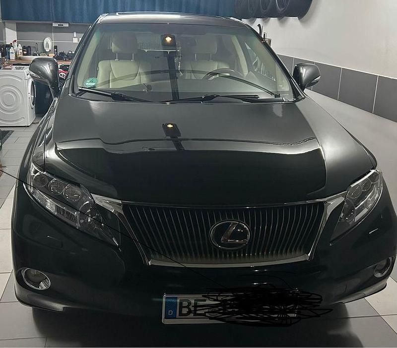 Schwarz Gebraucht 2011 Lexus RX450h Executive Line SUV | 15.900 € (Fairer Preis) - Bild 1/4