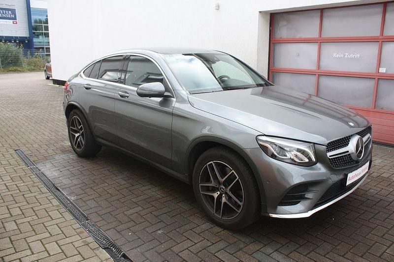 Gebraucht Mercedes GLC250 AMG 211 PS (155 kW) 2017 Grau Coupé
