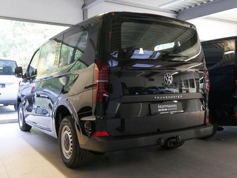 Neu VW Transporter 150 PS (110 kW) 2025 Schwarz Van