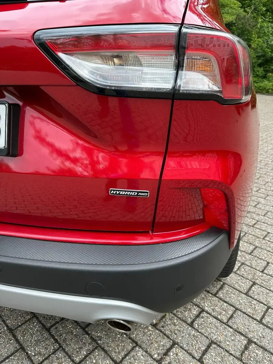 Gebraucht Ford Kuga Titanium X 190 PS (139 kW) 2022 Rot SUV