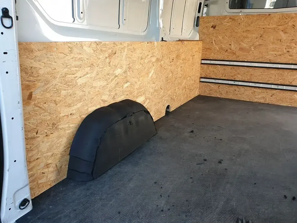 Gebraucht Opel Vivaro 120 PS (88 kW) 2014 Weiß Van / Kleinbus