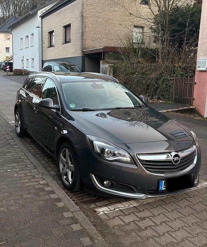 Gebraucht Opel Insignia 170 PS (125 kW) 2015 Grau Kombi