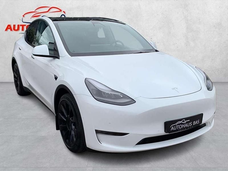 Gebraucht Tesla Model Y Long Range RWD 255 kW (347 PS) 2024 Pearl white multicoat SUV