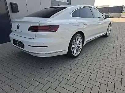 Gebraucht VW Arteon Elegance 150 PS (110 kW) 2017 Andere Kleinwagen
