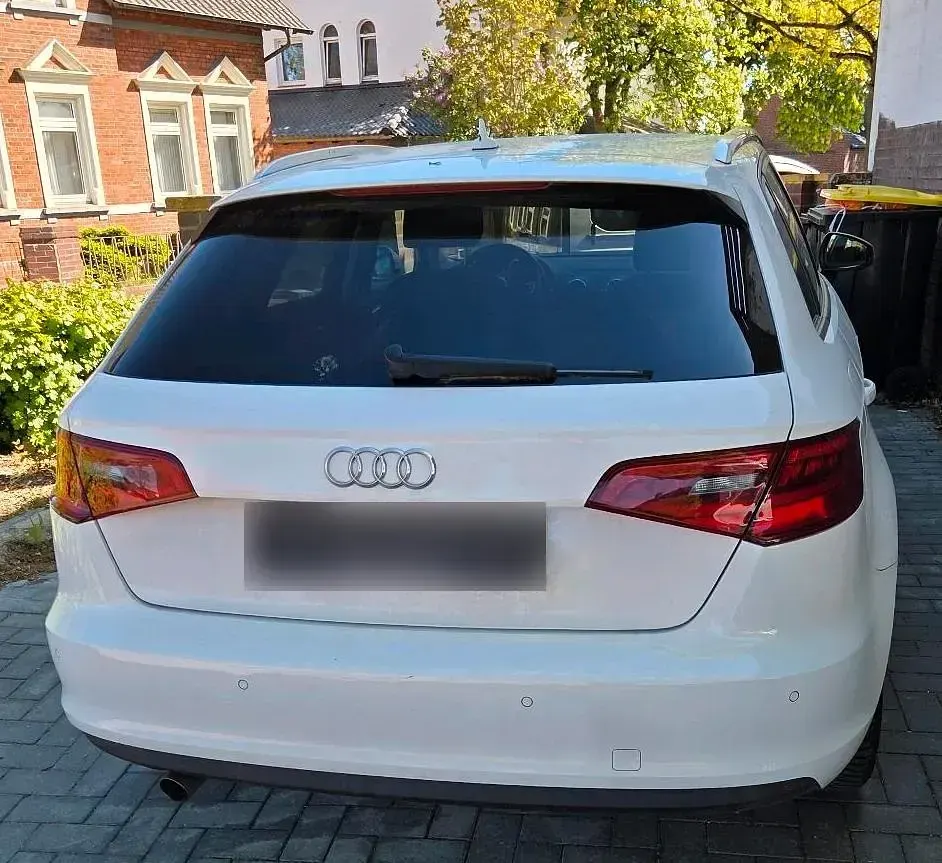 Gebraucht Audi A3 Ambition 110 PS (80 kW) 2015 Weiß Kombi