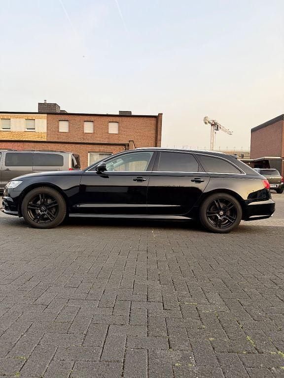 Second-hand Audi A6 Ambiente 190 CP (139 kW) 2017 Negru Break