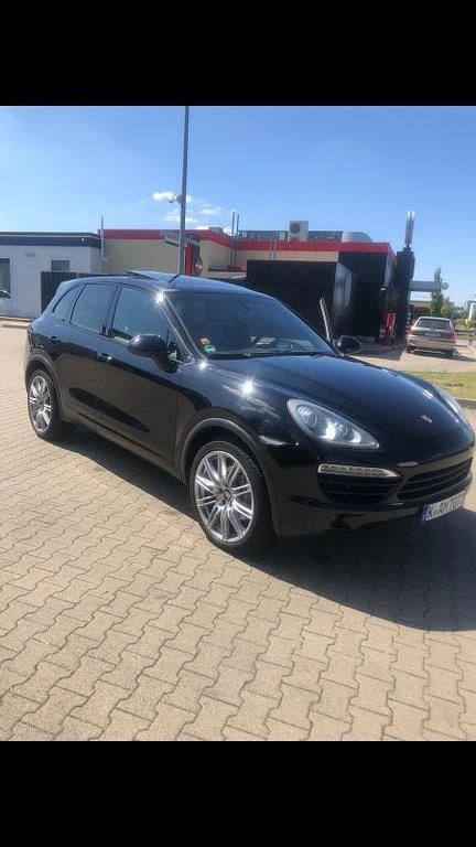 Gebraucht Porsche Cayenne 245 PS (180 kW) 2012 Schwarz SUV