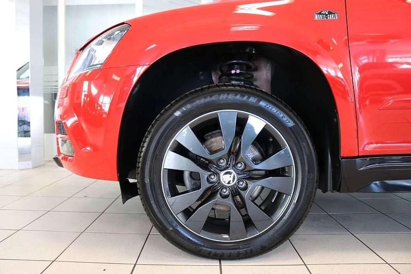 Gebraucht Skoda Yeti Ambition 140 PS (102 kW) 2015 Rot SUV