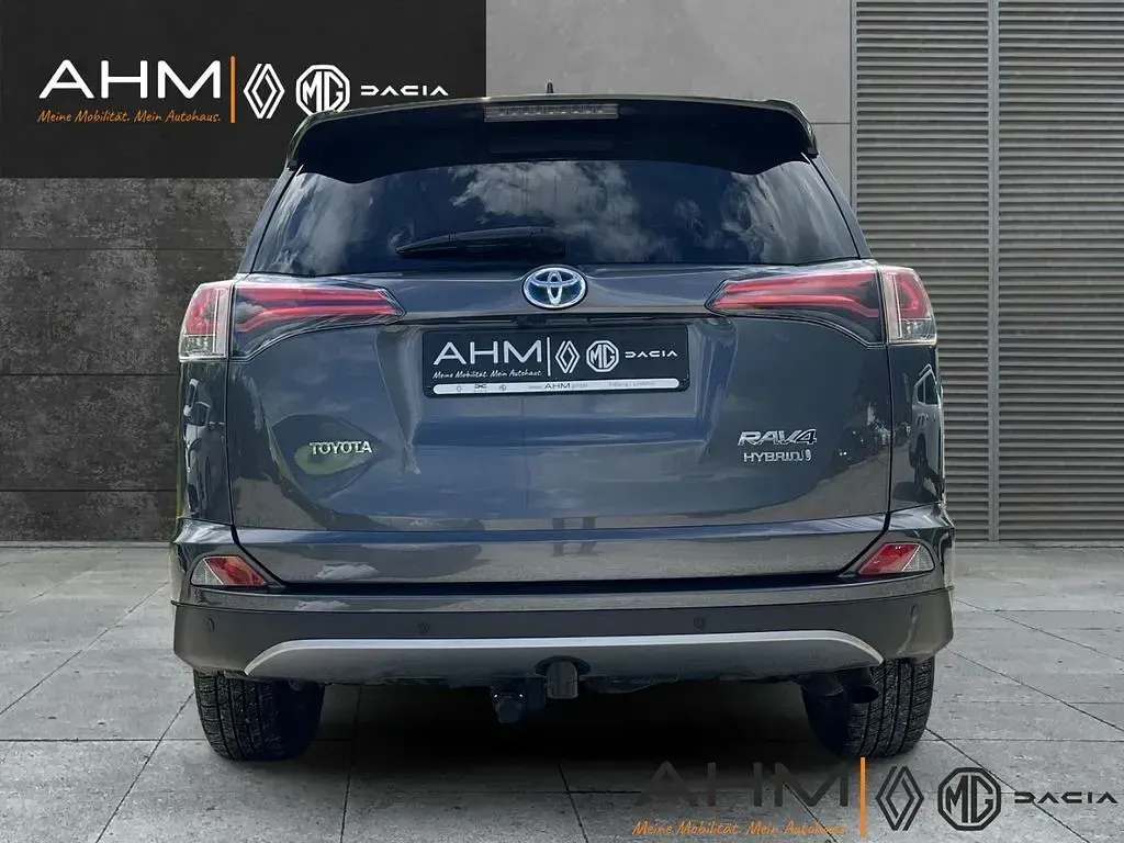 Gebraucht Toyota RAV4 Hybrid Team 197 PS (144 kW) 2018 Grau SUV