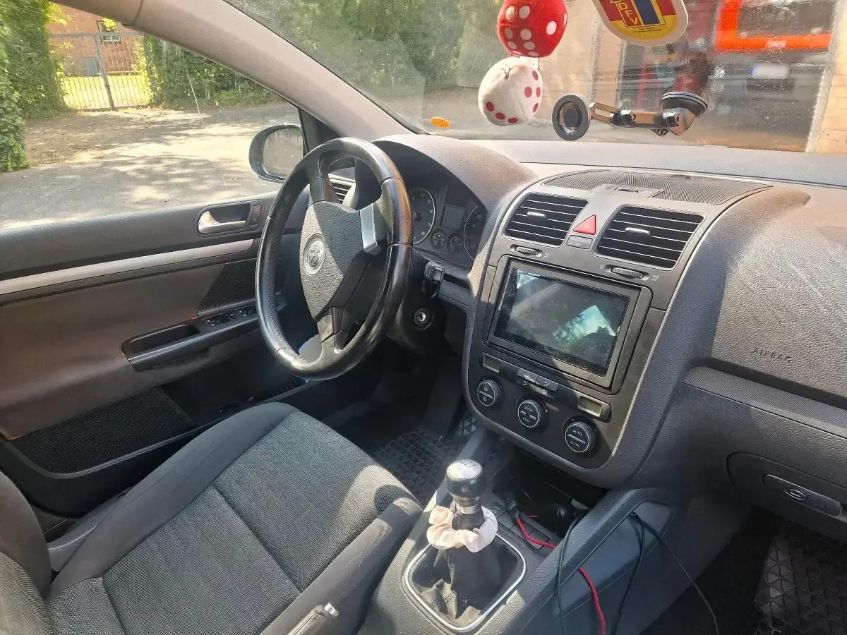 Gebraucht VW Golf V 80 PS (58 kW) 2007 Schwarz Kleinwagen