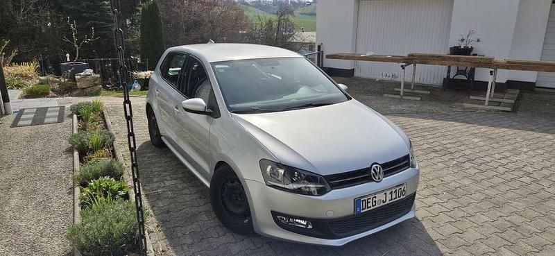 Gebraucht VW Polo 86 PS (63 kW) 2010 Silber Kleinwagen