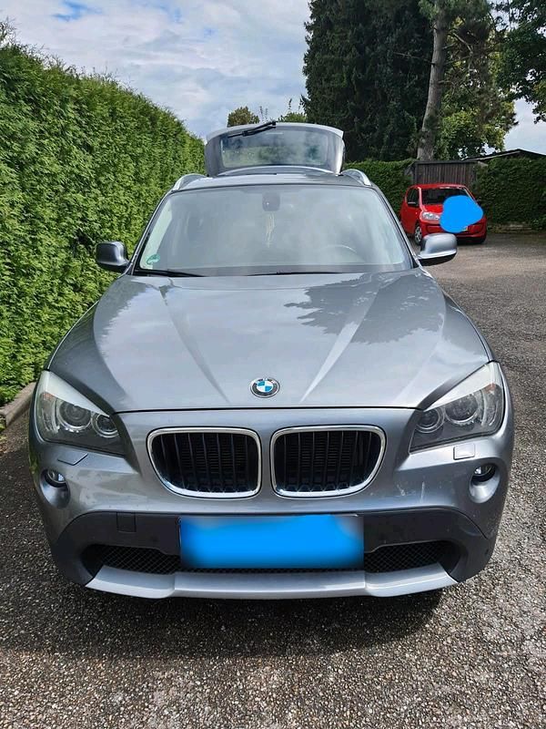 Gebraucht BMW X1 Sport Line 184 PS (135 kW) 2012 Grau SUV