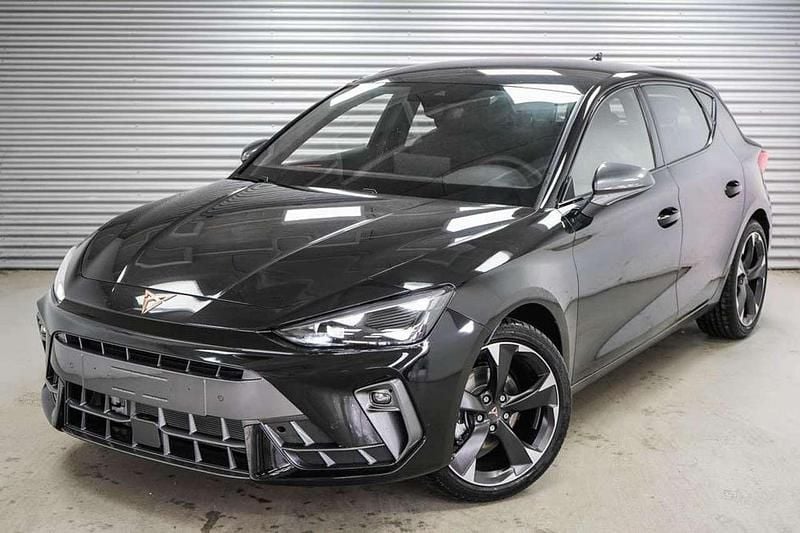 Midnight black metall... Neu 2025 Cupra Leon Limousine | 31.590 € (Superpreis) - Bild 1/4