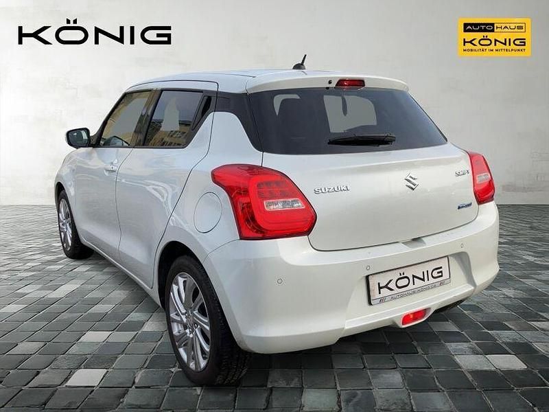 Gebraucht Suzuki Swift Comfort 83 PS (61 kW) 2023 Weiß Kleinwagen