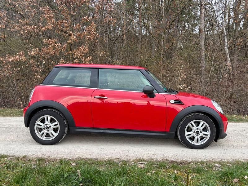 Usado Mini ONE 75 HP (55 kW) 2012 Vermelho Citadino