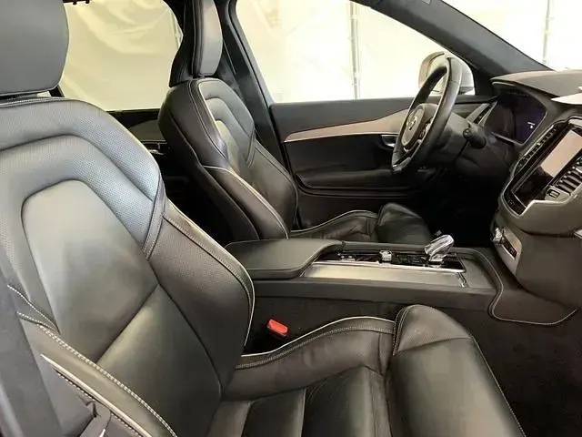 Gebraucht Volvo XC90 Ultimate 456 PS (335 kW) 2022 Grau SUV
