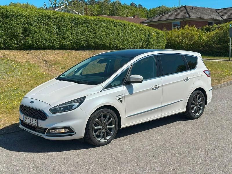 Gebraucht Ford S-MAX Vignale 209 PS (153 kW) 2017 Weiß Van / Kleinbus