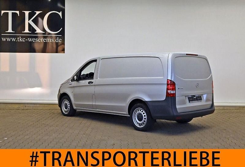 Gebraucht Mercedes e-Vito 85 kW (116 PS) 2021 Silber Van / Kleinbus