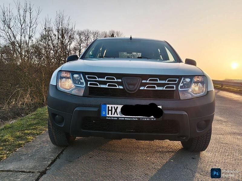 Gebraucht Dacia Duster 105 PS (77 kW) 2014 Weiß SUV