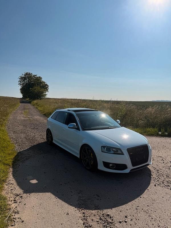 Gebraucht Audi S3 Sportback 265 PS (194 kW) 2008 Weiß Kleinwagen