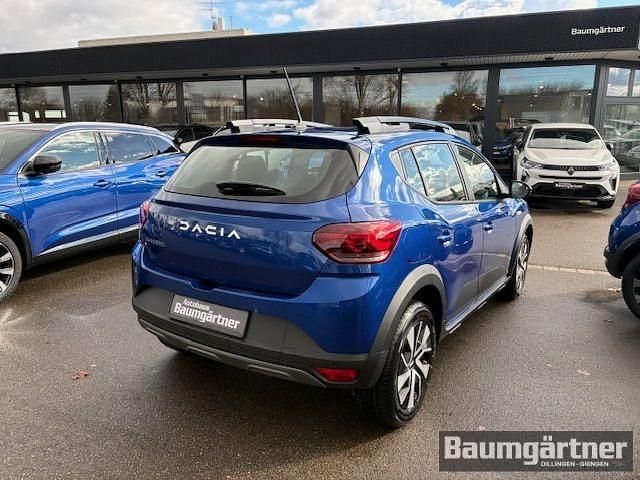 Neu Dacia Sandero Expression 91 PS (66 kW) 2025 Dolomitgrau metallic Kleinwagen