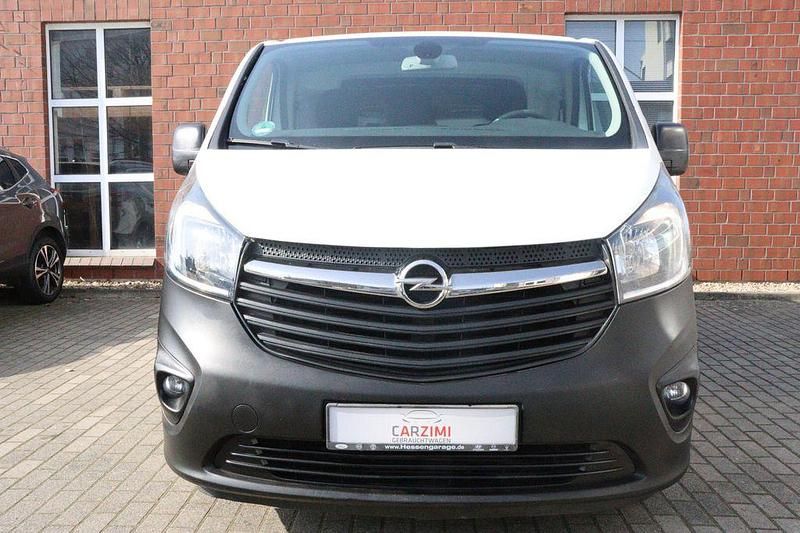 Gebraucht Opel Vivaro 125 PS (91 kW) 2019 Weiß Van / Kleinbus