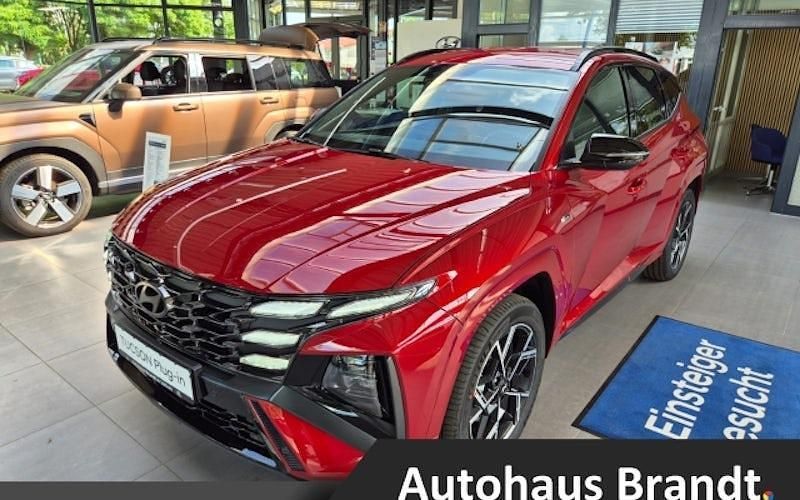 Rot Neu 2025 Hyundai Tucson N Line SUV | 44.990 € (Etwas zu teuer) - Bild 1/4