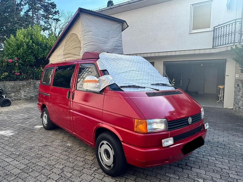 Rot Gebraucht 1991 VW T4 California Van | 7.300 € - Bild 1/4
