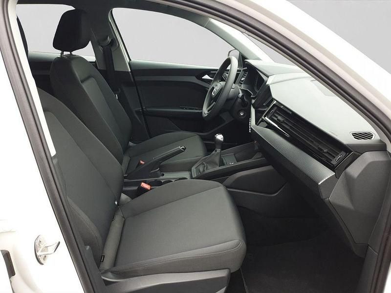 Gebraucht Audi A1 Sportback Comfort 95 PS (69 kW) 2023 Weiß Kleinwagen