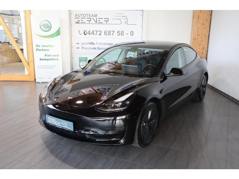 Gebraucht Tesla Model 3 239 kW (325 PS) 2021 Solid black Limousine